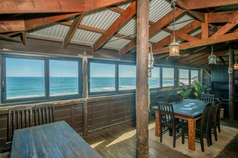 5 Bedroom Property for Sale in Misty Cliffs Western Cape